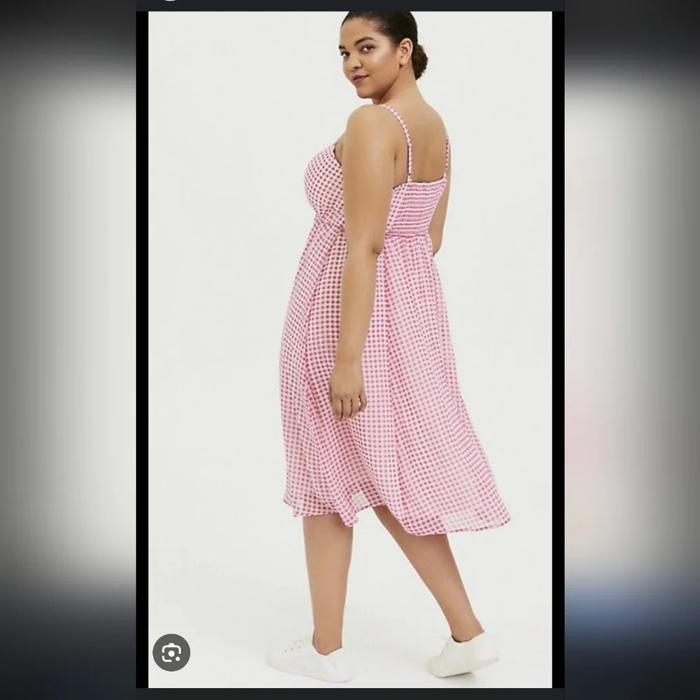NWT TORRID Hot Pink Gingham Button Midi  Sundress..SIZE:2 - Picture 3 of 15